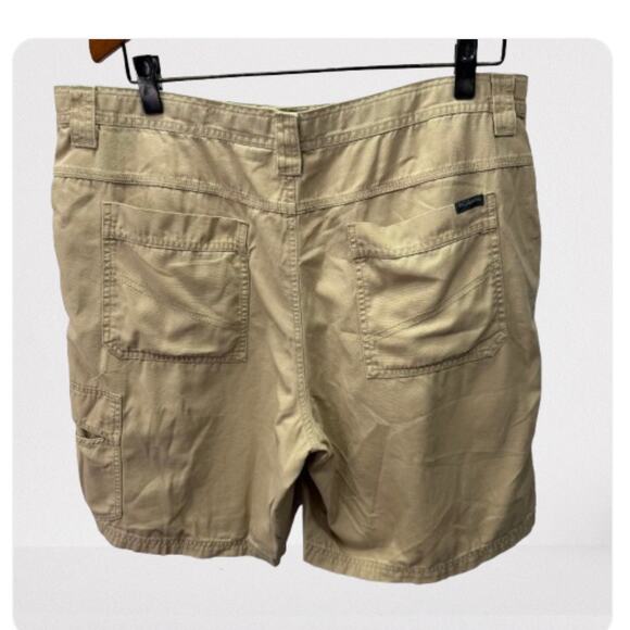Columbia Men’s Cargo Shorts sz 40 Omni-Shield 9” Inseam # H258 - Picture 2 of 12